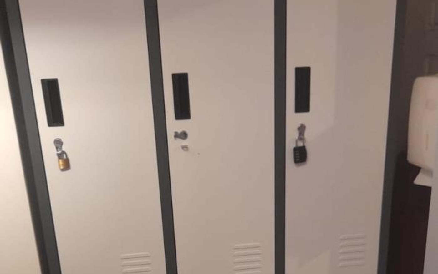 Lockers con llave para profesionales